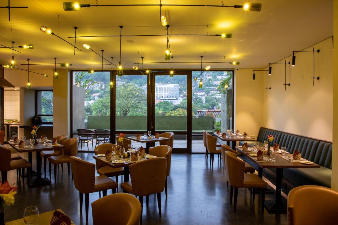 Lake Avenue Hotel Κάντι Εξωτερικό φωτογραφία